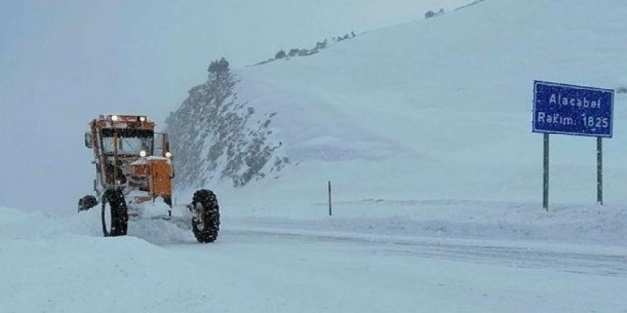 Antalya-Konya kara yolu TIR geçişlerine kapatıldı