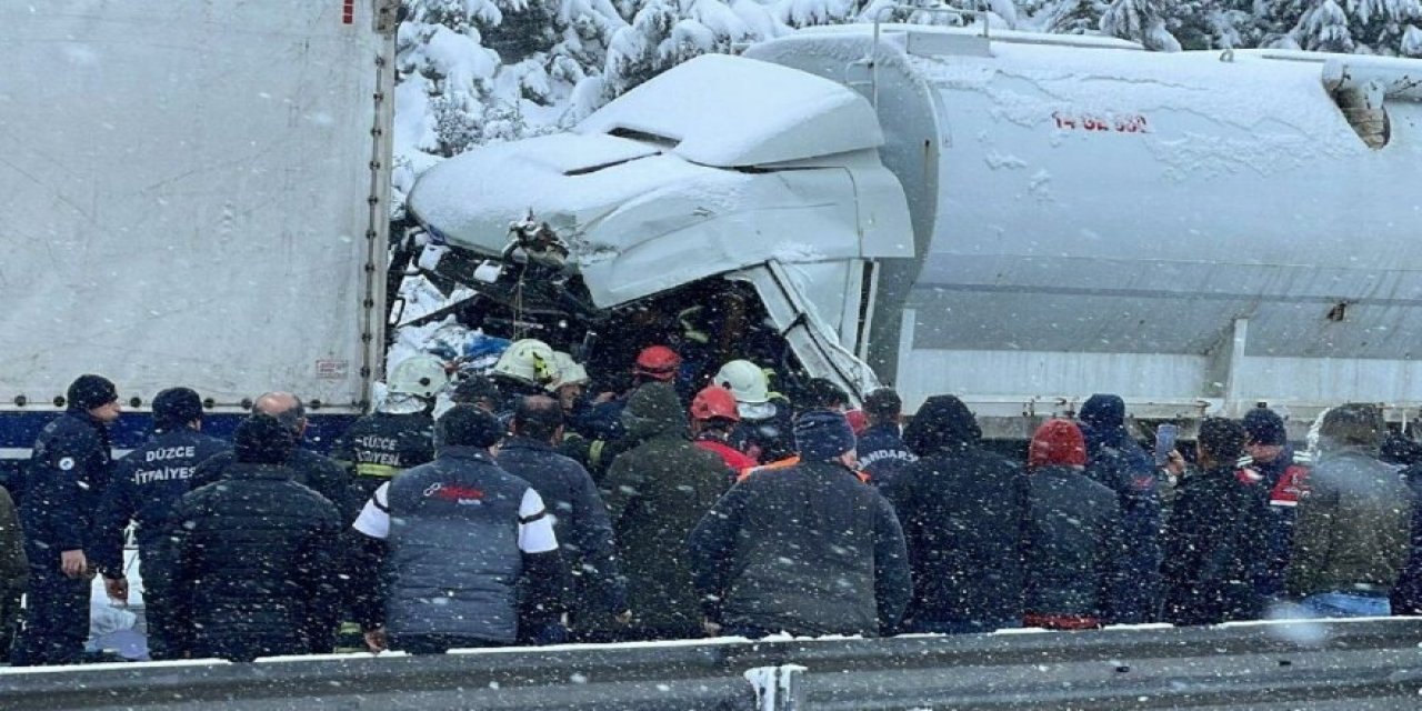 Bolu Dağı’nda zincirleme kaza: 32 araç çarpıştı