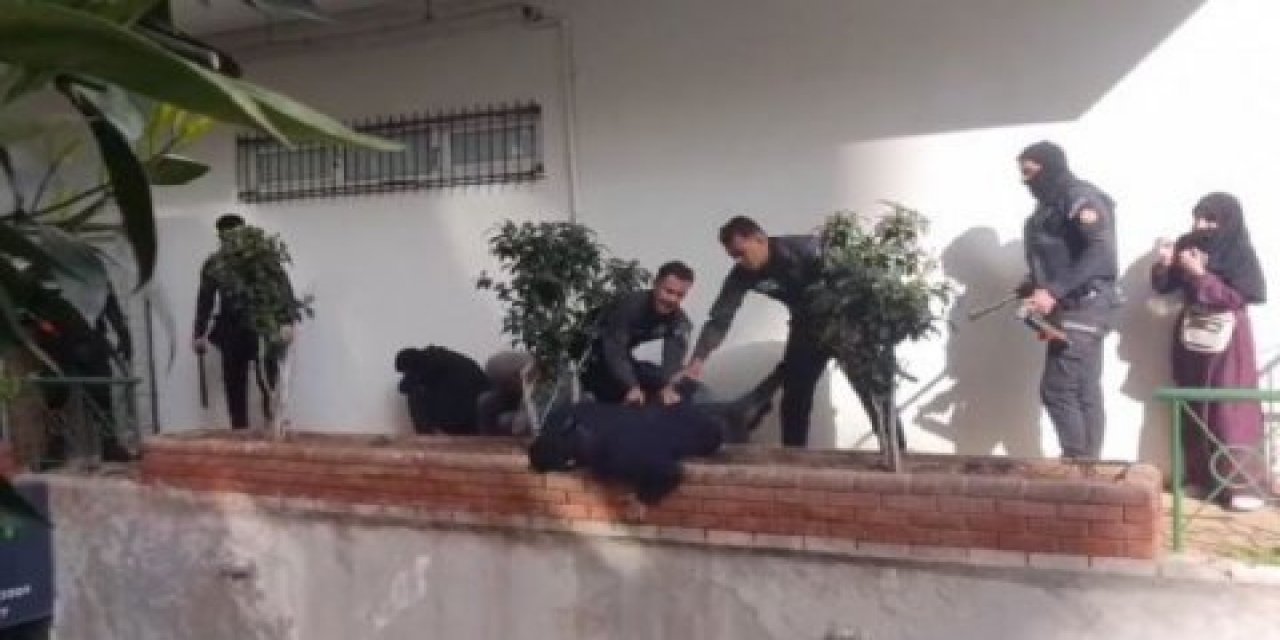 Furkan Vakfı'nın yürüyüşüne polisten tepki çeken müdahale: 'Siz milletin hizmetinde değil, Soylu'nun emrindesiniz'