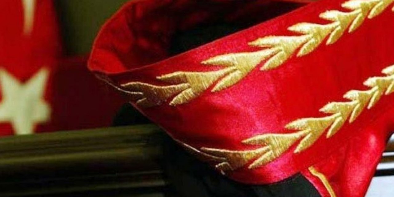 İsmail Saymaz'dan dikkat çeken yazı: Savcıyı adliyedeki odasında dolandırdılar