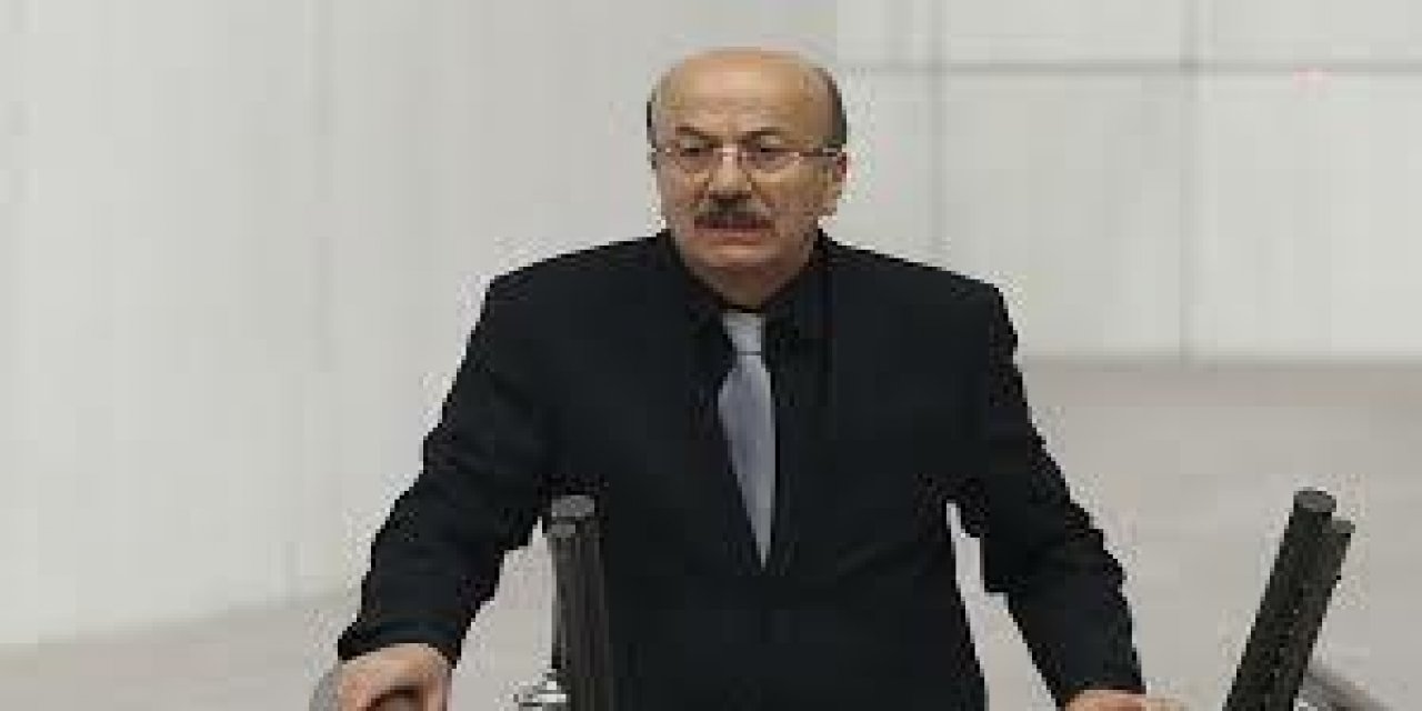 Mehmet Bekaroğlu'ndan Fuat Oktay'a: "Araştırma, inceleme ve soruşturma sonucunda herhangi bir rapor düzenlenmiş midir"