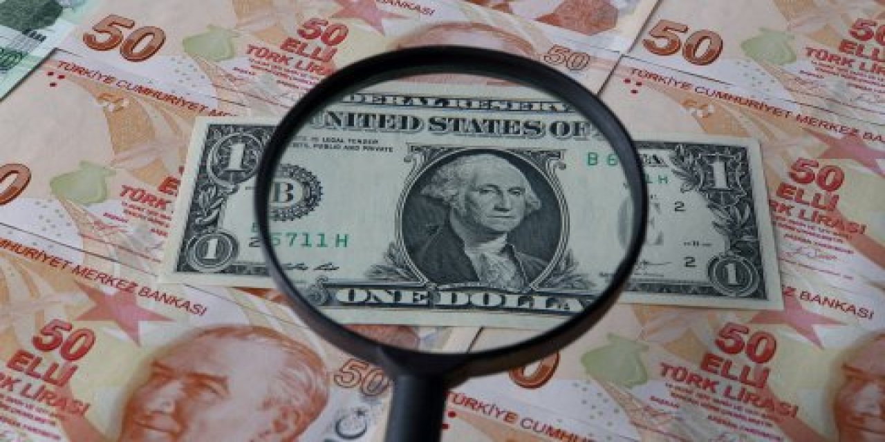 'Cumhuriyet tarihinin en büyük kur atağı' geliyor dedi ve açıkladı: "Dolarda adım adım 20'ye gidiyoruz"