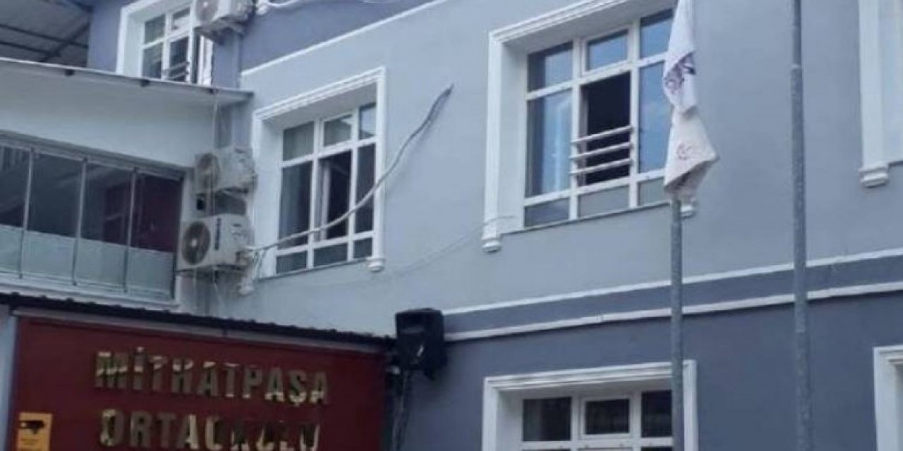 Okul müdüründen öğretmenlere skandal talimat: 'Çocuklarımız için tehdit'