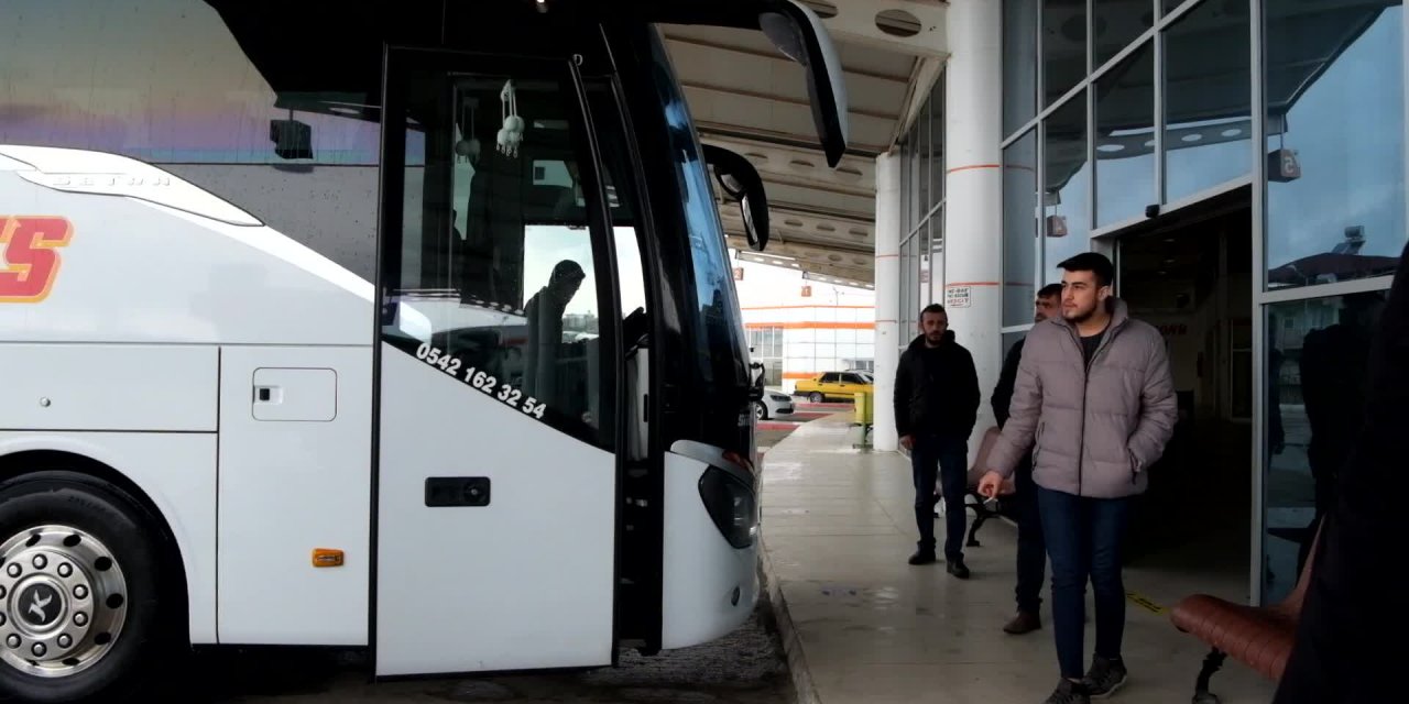 Siirtli otobüs şoförü: "Gelen zarar, giden zarar"