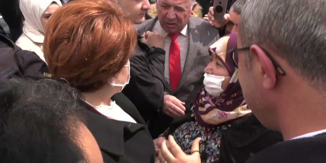 Akşener'in dinlediği çiftçi: "Köylü milletin efendisiydi, köylü milletin kölesi oldu"