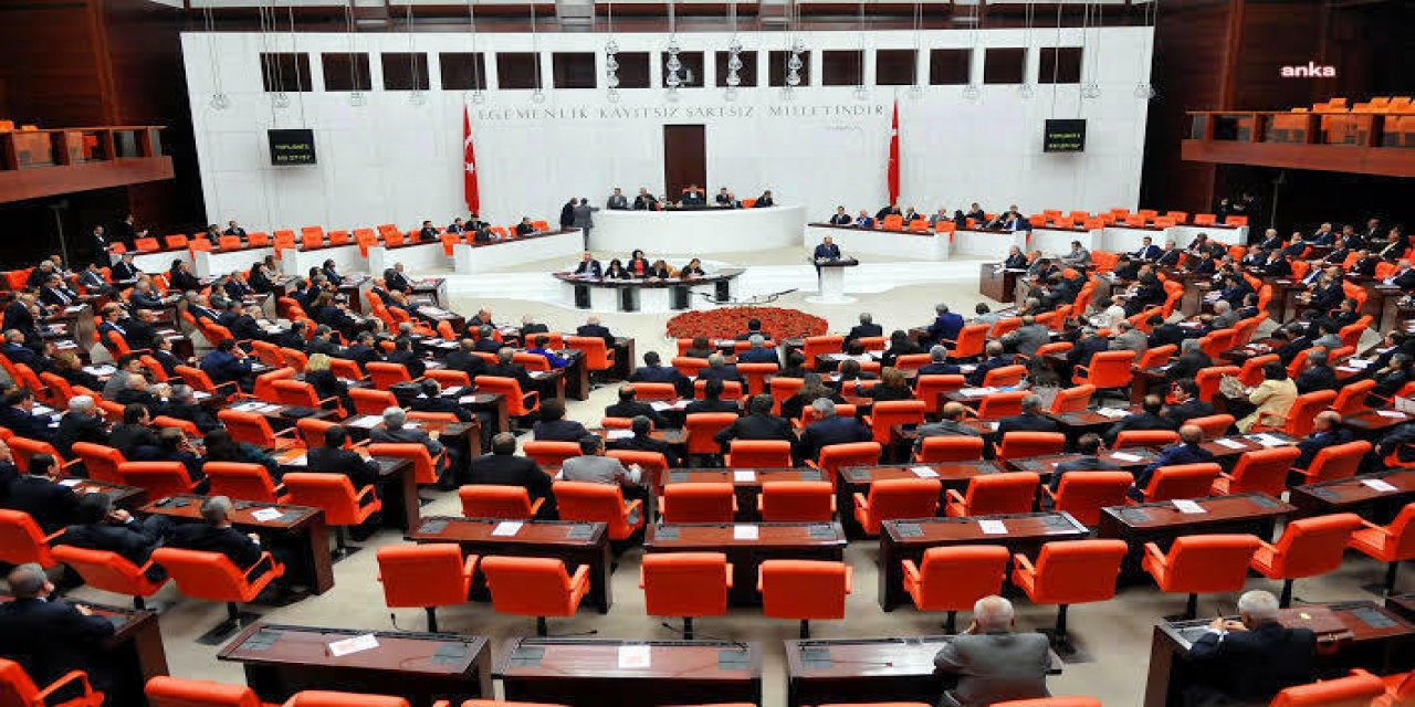 AKP’den Yeni Torba Kanun Teklifi: Bankaların vergisi de muhtar maaşı da artıyor