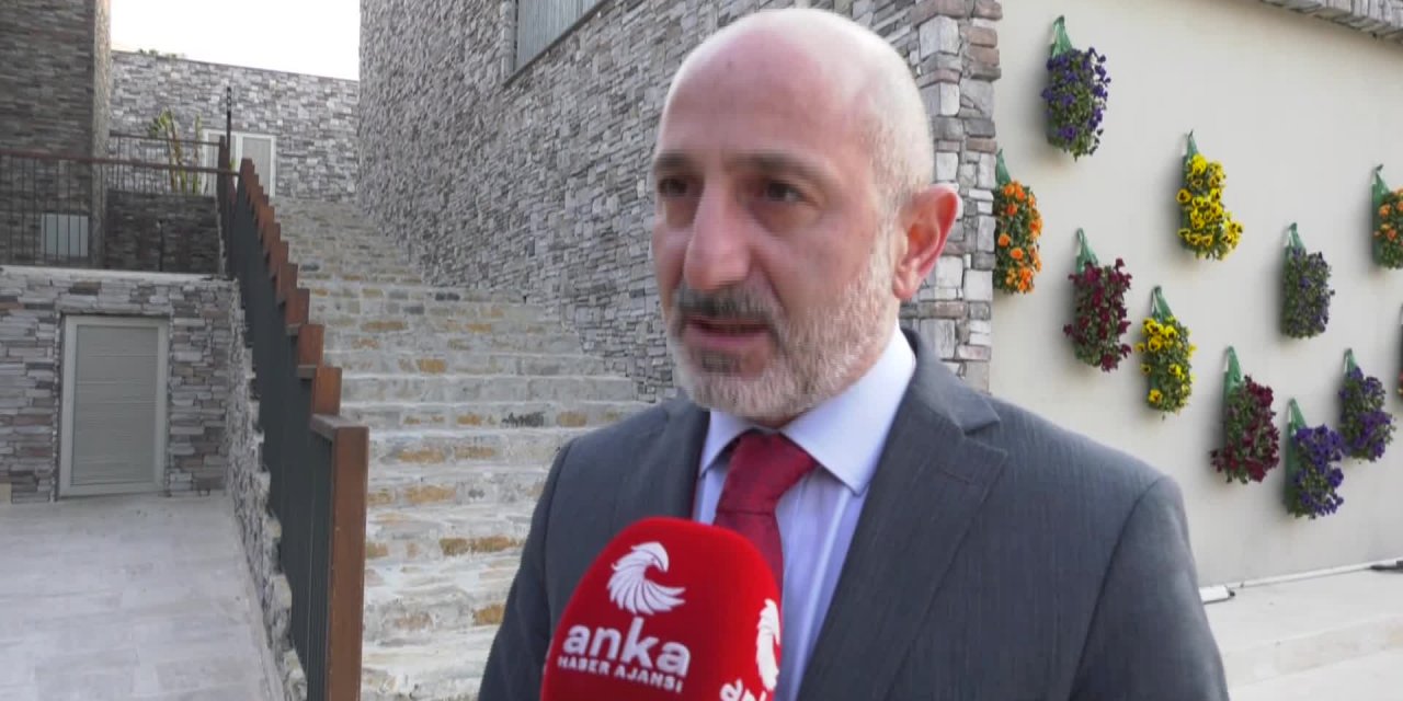 Ali Öztunç: Nebati’nin gözlerinin ışıldaması gibi değil ama il ve ilçe başkanlarımızın heyecanı gözlerinden okunuyor