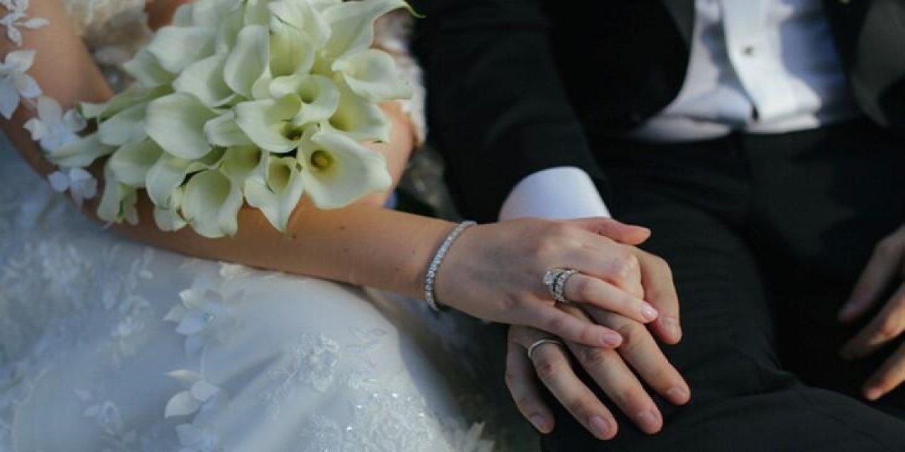 Enflasyon yeni evlenecekleri vurdu: Düğün yapmak artık lüks oldu
