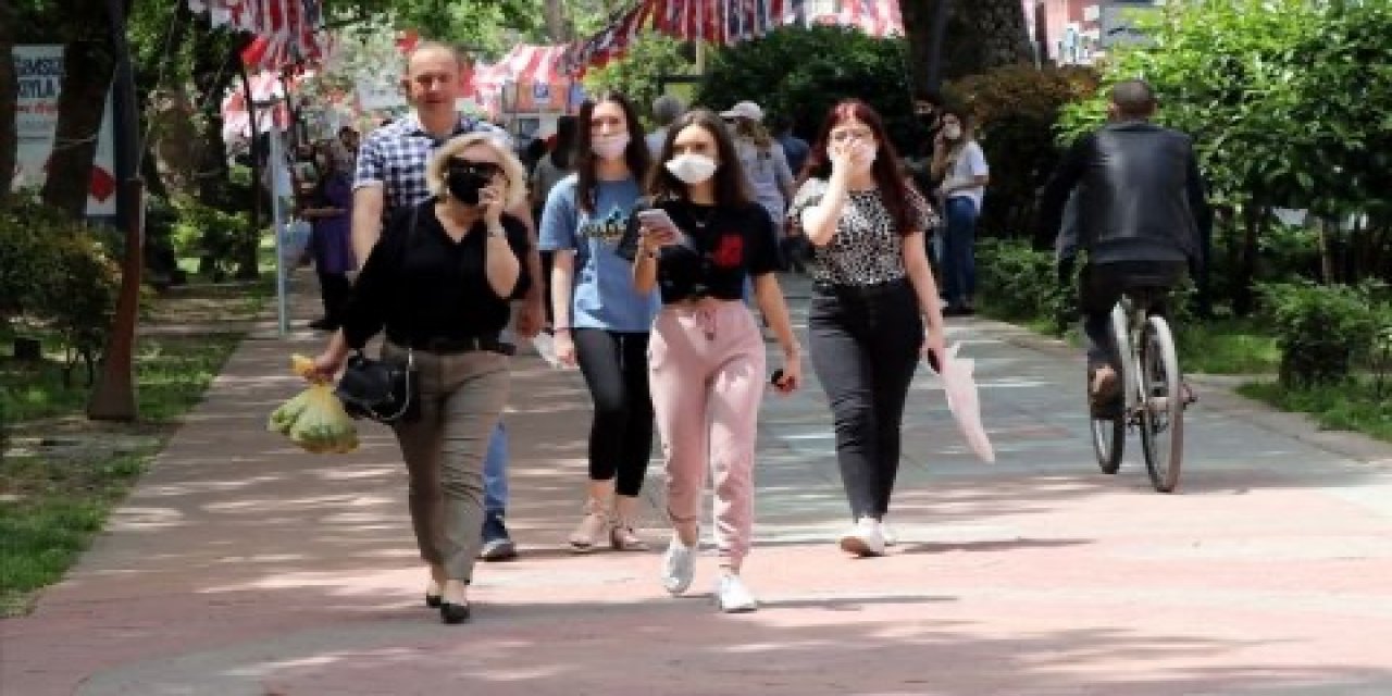 Kocaeli'de cadde ve sokaklarda sigara içmek yasaklandı! 