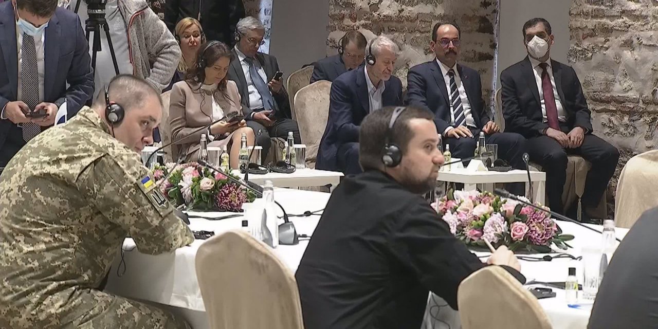 Zehirlendiği öne sürülmüştü! Roman Abramovich İstanbul'da ortaya çıktı