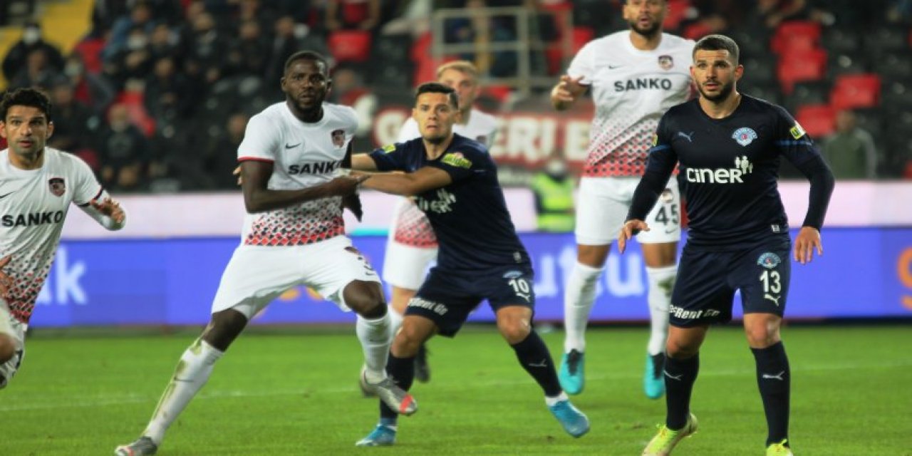 Kasımpaşa Süper Lig’de ilk peşinde