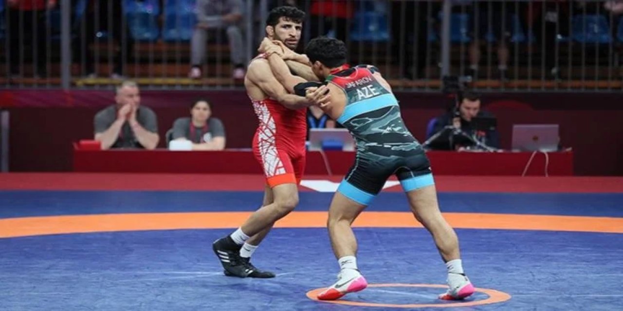 Milli güreşçi Murat Fırat, grekoromen stilde altın madalyanın sahibi oldu