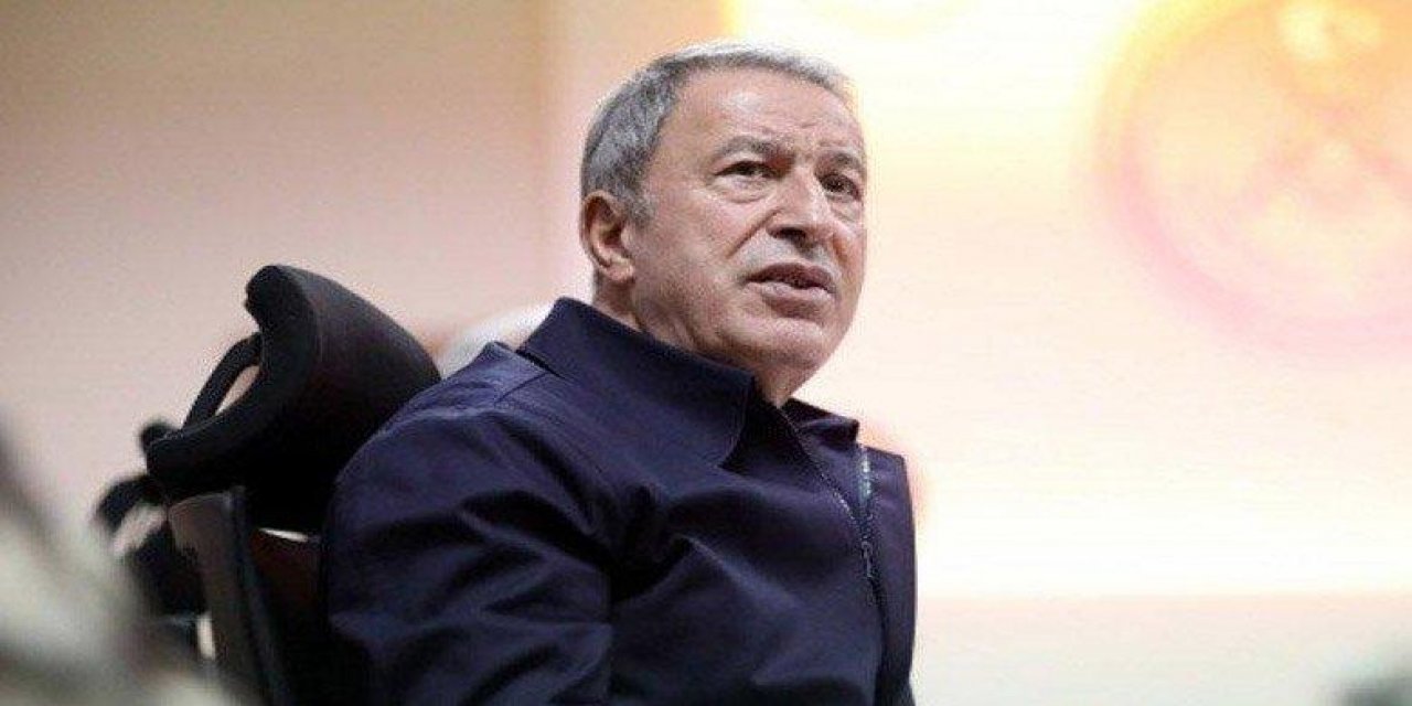 Bakan Akar, Ukrayna Savunma Bakanı Reznikov ile görüştü