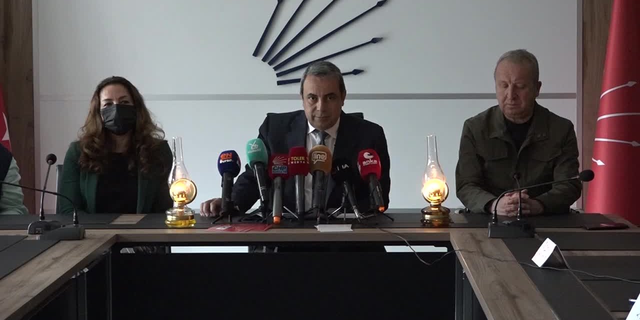 CHP Bursa İl Başkanlığı'nın elektriği kesildi: "AKP 20 yıldır ülkemize yaşattığı karanlığı şimdi partimize yaşatıyor"