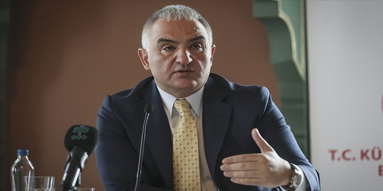 Turizm Bakan Ersoy'dan kriz açıklaması: "Türkiye'de yaşıyorsak krize karşı bağışıklı olmayı öğrenmeliyiz"