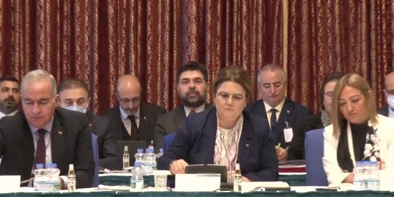 Bakan Yanık: Nisan ayında ihtiyaç sahibi ailelerimizin çocukları için toplam 239 milyon tl ödeme yaptık