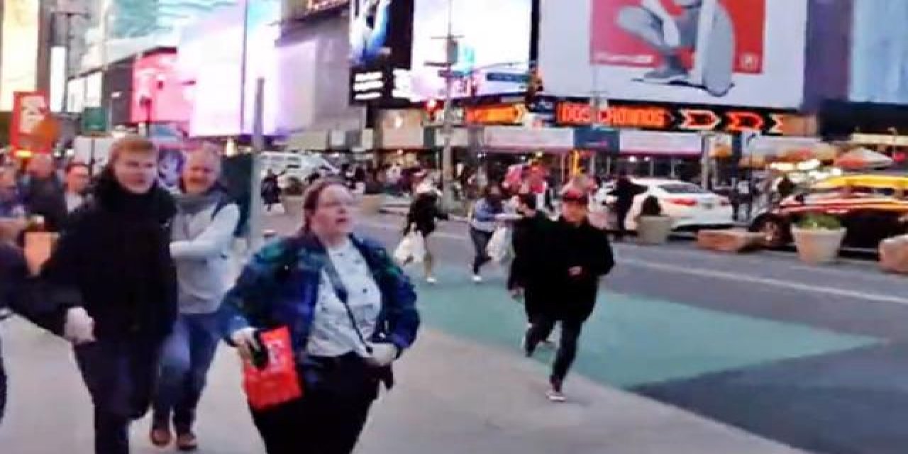 Times Meydanı'nda patlama paniği: O anlar saniye saniye kaydedildi