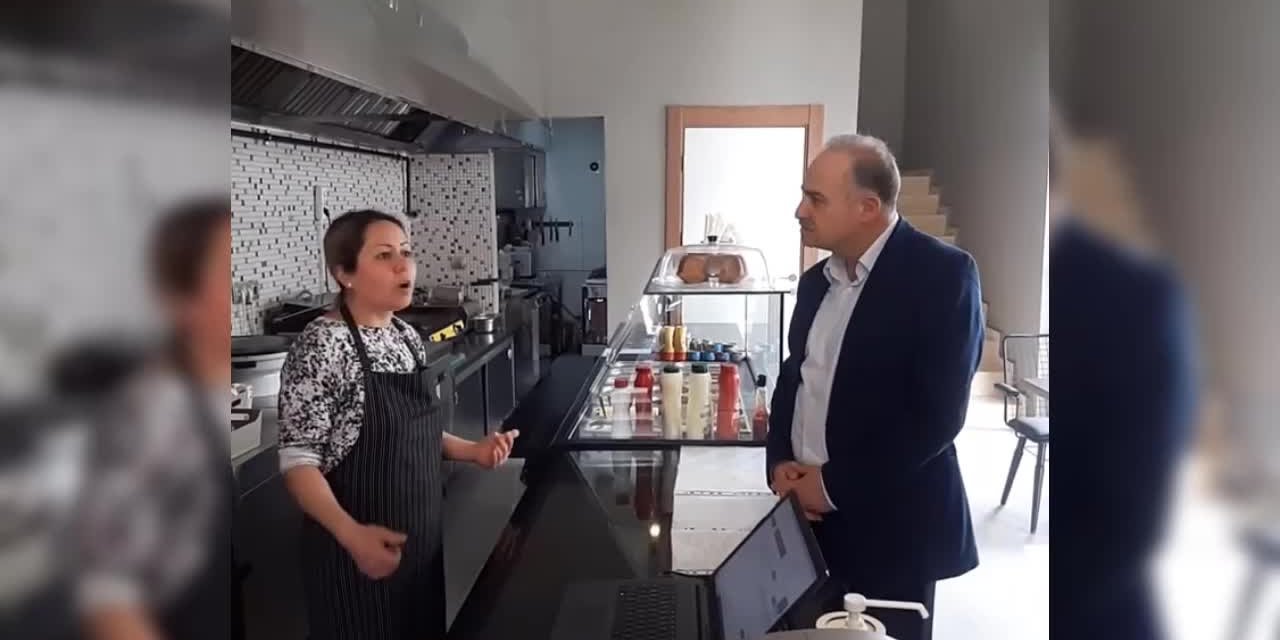 Ankaralı tatlıcı dertli: "Kiloyla almıyorlar, tatlı alımı sayıya düştü artık"