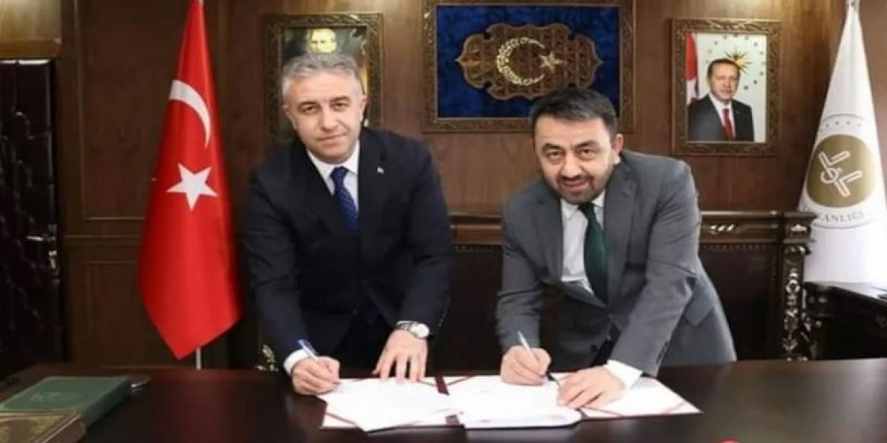 Eğitim Sen, 'Ahlak eğitimi’ protokolünü yargıya taşıdı: 'Laik eğitimi yok ediyorlar'