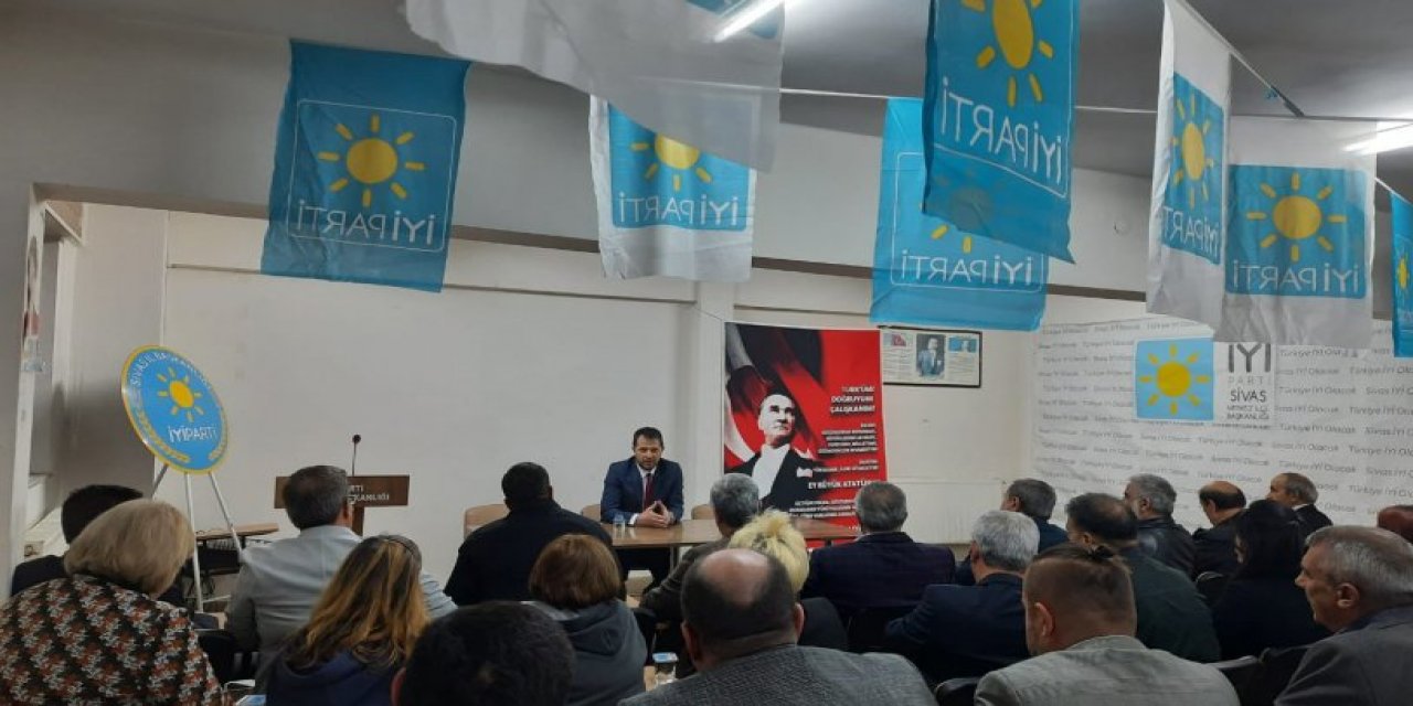 Zafer Partisi'nde toplu istifa: İYİ Parti'ye geçtiler