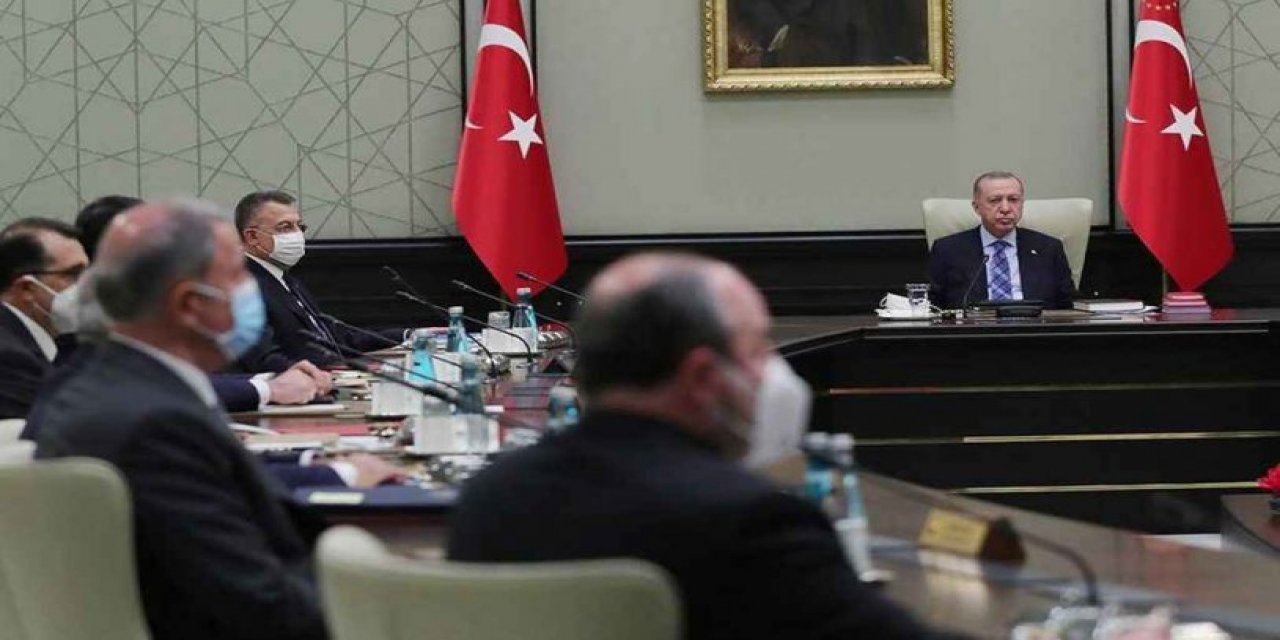 AKP kulisleri çalkalanıyor: İşte Erdoğan'ın gözden çıkardığı bakan