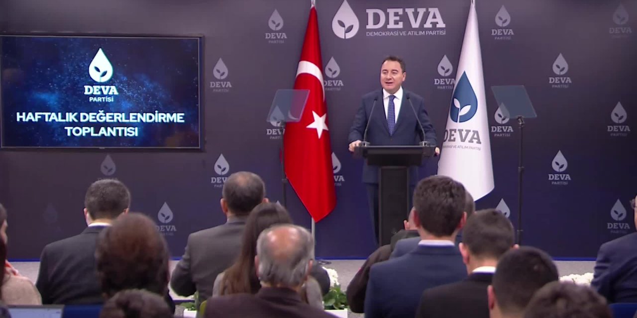 Ali Babacan Erdoğan'a seslendi: 'Madem makyaj malzemelerini alıp rakamları boyayacaksınız...'