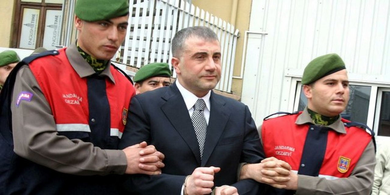 ''Beni iyi tanıyamamışsınız'' SEDAT PEKER'E İSTEDİKLERİMİZİ SÖYLE, TÜRKİYEYE DÖN MÜ DENİYOR