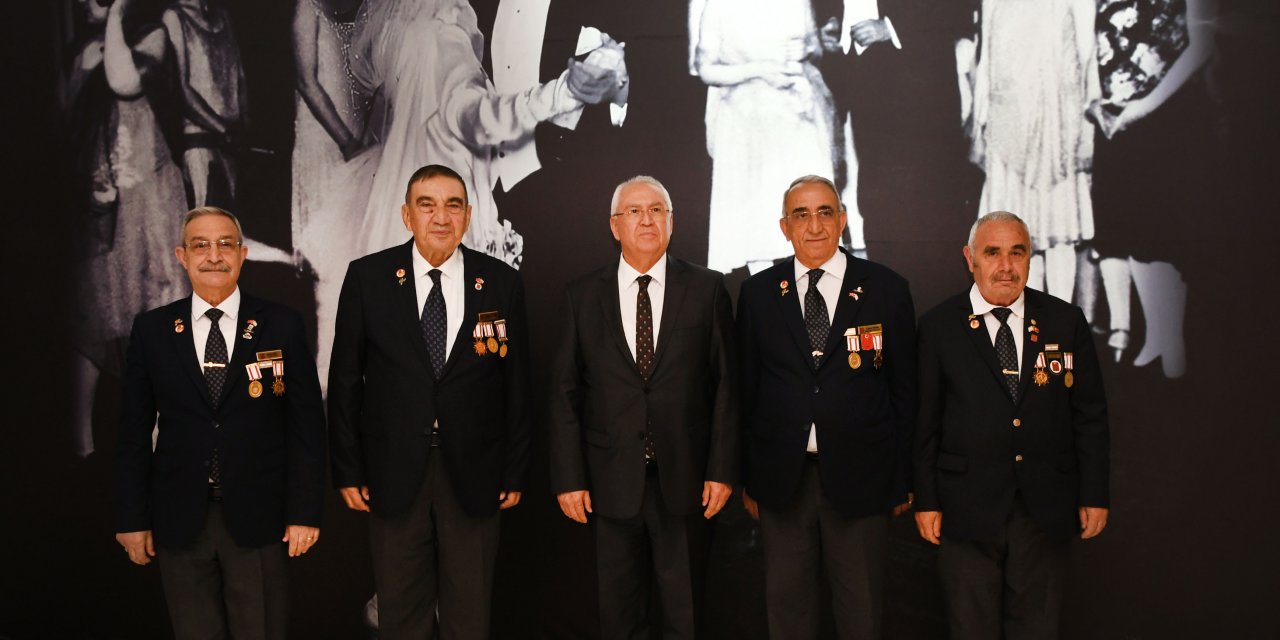 KARABAĞLAR BELEDİYESİ'NDEN GAZİ VE YAKINLARINA İFTAR