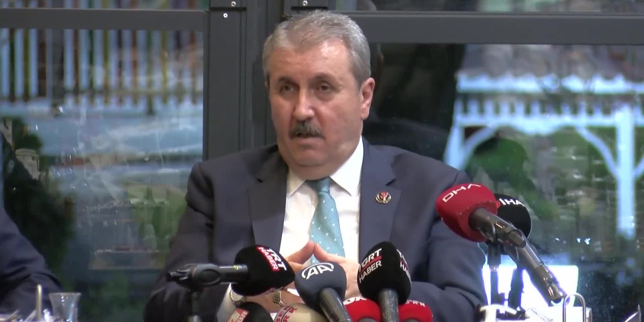 DESTİCİ, SURİYE REJİMİYLE GÖRÜŞMESİİÇİN TEKLİF GELDİĞİNİ AÇIKLADI: DEVLETİMİZ İLE İSTİŞARE ETTİK VE GİTMEDİK