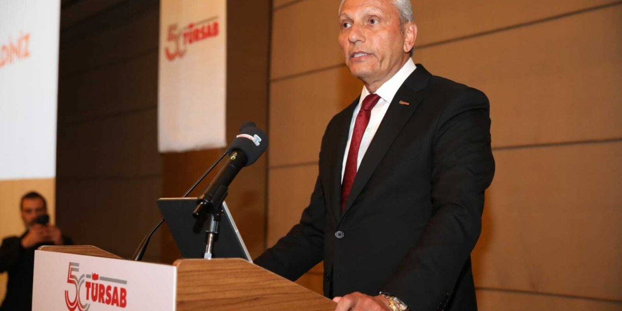 TÜRSAB BAŞKANI BAĞLIKAYA: HAC VE UMREDE TUR MALİYETİNİN ALTINDA SATIŞ YAPMAK İSTEYENLERE MÜSAADE EDİLMEYECEK