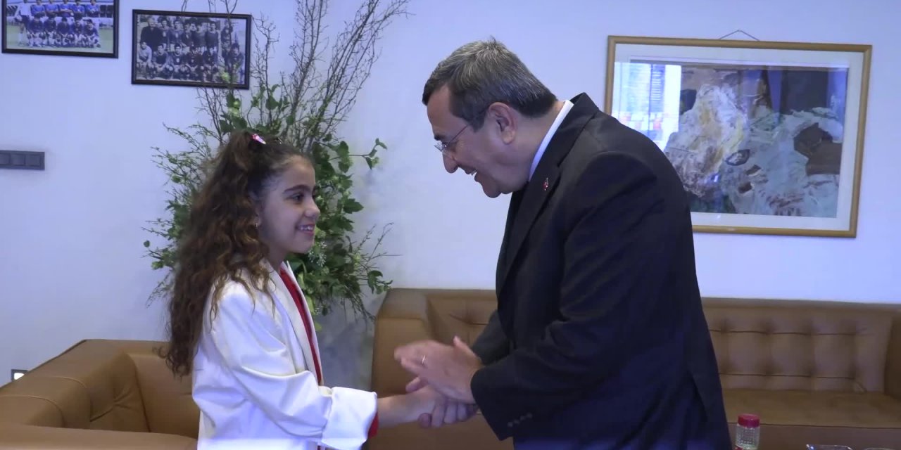 KONAK’IN ÇOCUK BAŞKANI'NIN İLK PROJESİ: ÇOCUK SANAT SOKAĞI