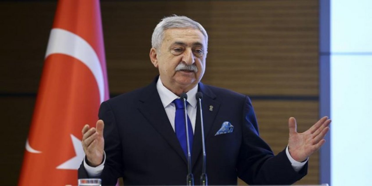 TESK Genel Başkanı Bendevi Palandöken, fahiş fiyat artışlarında zincir marketlerin büyük rolü olduğunu savundu