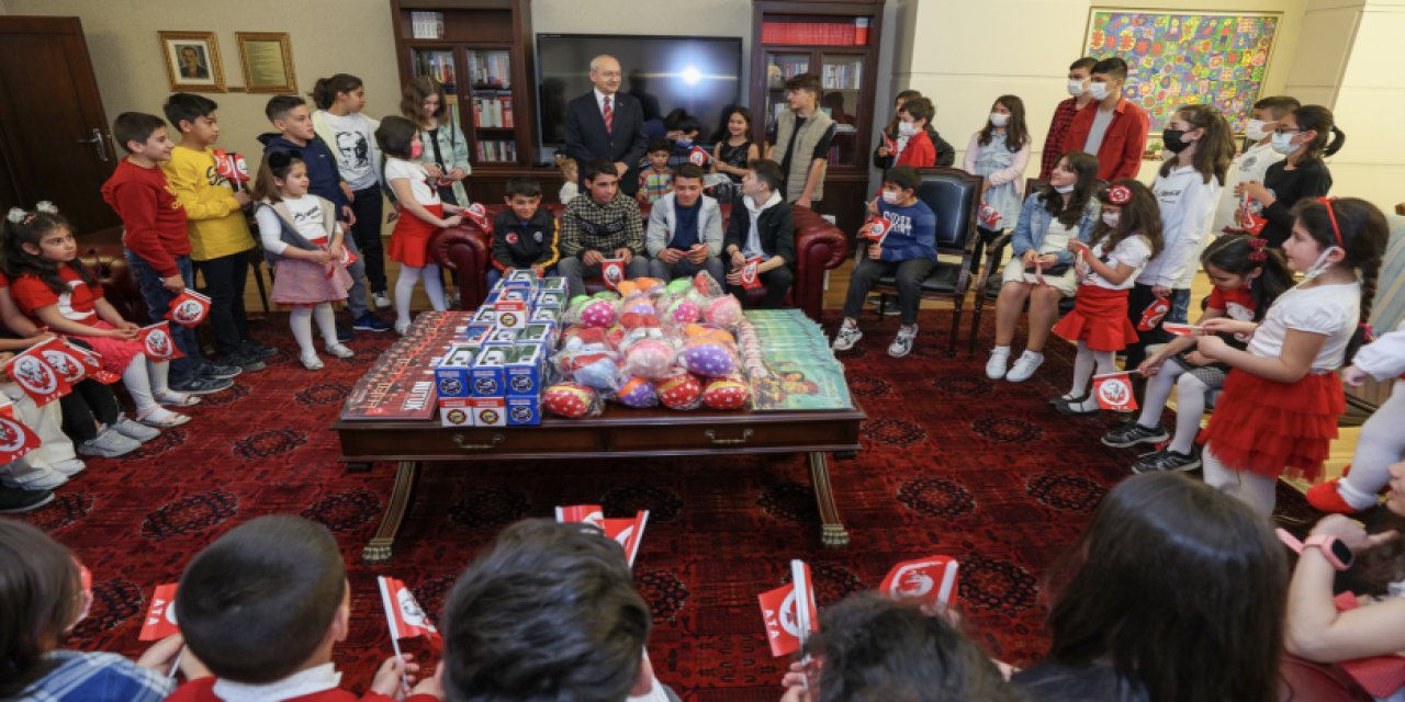 Kılıçdaroğlu'ndan 'elektriğin neden kesildi' diyen çocuğa yanıt: Karanlıkta kalan çocukların dertlerini dillendirmek için...