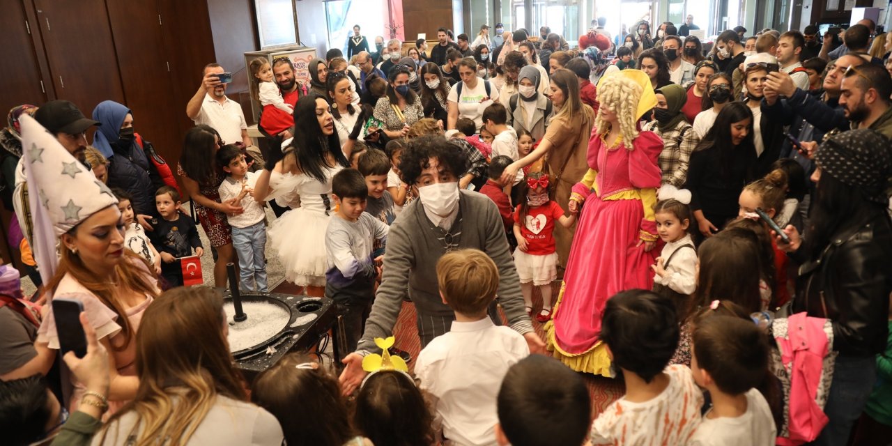 İBB ŞEHİR TİYATROLARI’NIN ÇOCUK ŞENLİĞİ, 23 NİSAN’DA BAŞLADI