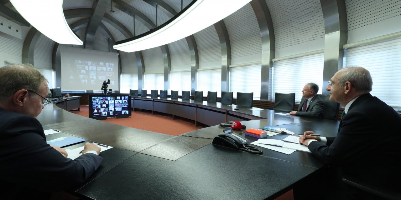 CHP LİDERİ KILIÇDAROĞLU FARKLI ÜLKELERDEKİÇOCUKLARIN 23 NİSAN’INI KUTLADI