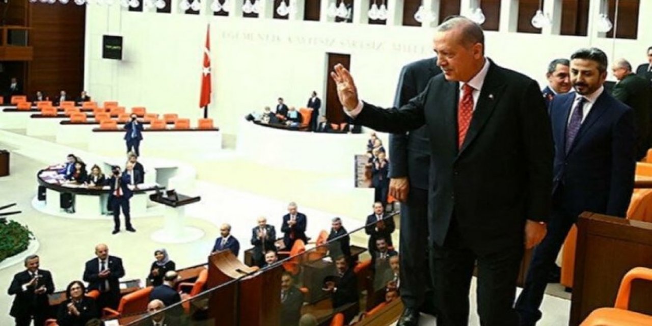 AKP'de seçim hazırlığı: ‘Vefa buluşmaları’ bayram sonrası yeniden başlayacak