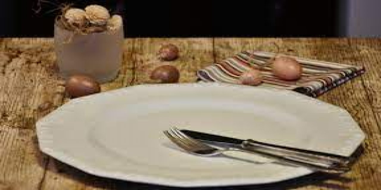 Asgari ücretlilerin son bir yıl içerisinde temel gıda ürünlerinin fiyatları karşısındaki alım gücü hesapladı.