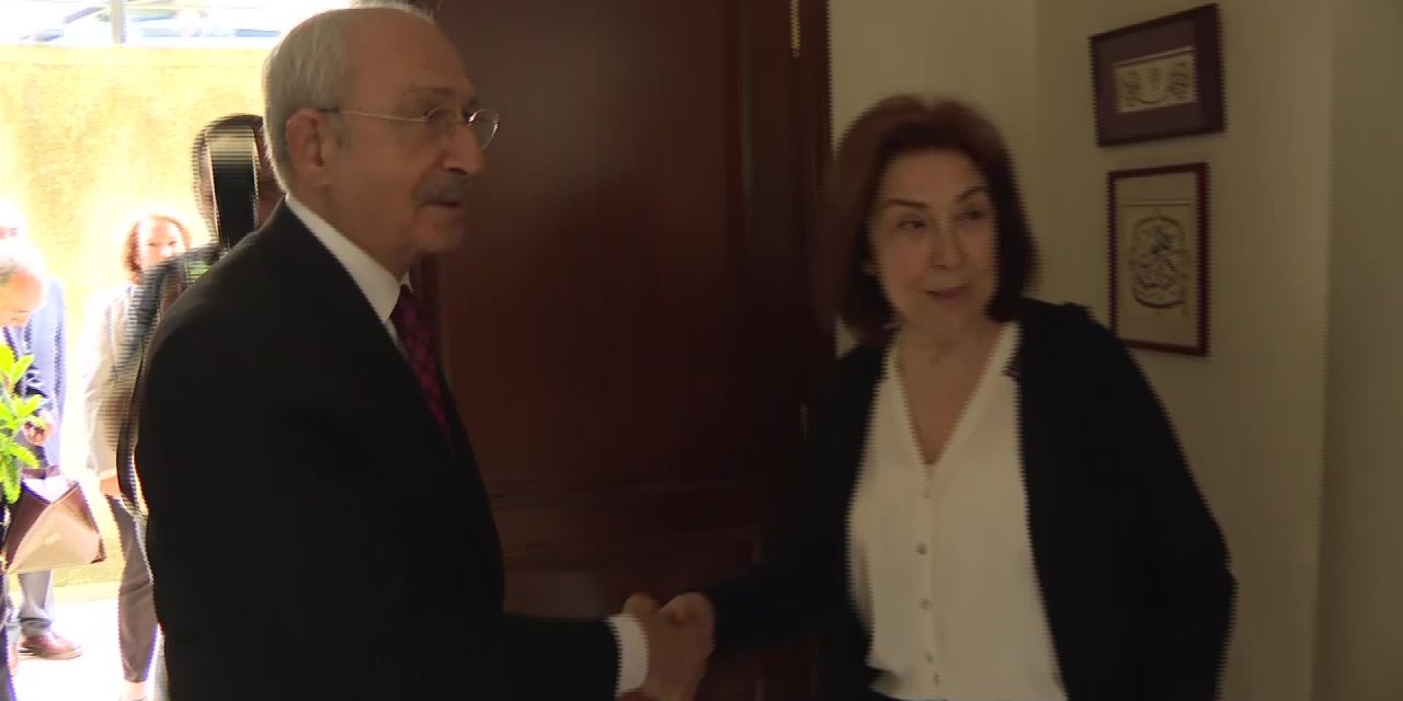 KILIÇDAROĞLU, GAZETECİ PINAR TÜRENÇ’E TAZİYE ZİYARETİNDE BULUNDU