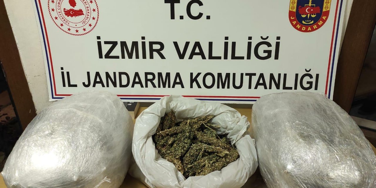 İZMİR'DE UYUŞTURUCU OPERASYONU: 13 KİLO SKUNK ELE GEÇİRİLDİ