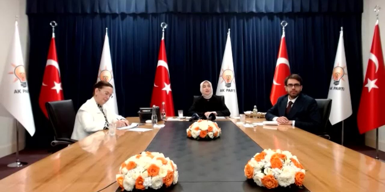 İYİ PARTİ VE AKP HEYETLERİ VİDEO KONFERANSLA BAYRAMLAŞTI