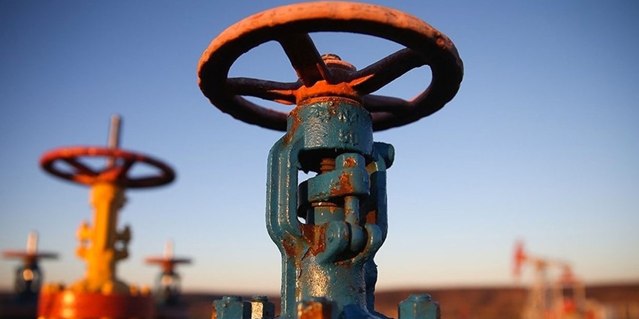 AB Komisyonu'ndan Rusya teklifi: Petrol ithalatı yasaklansın