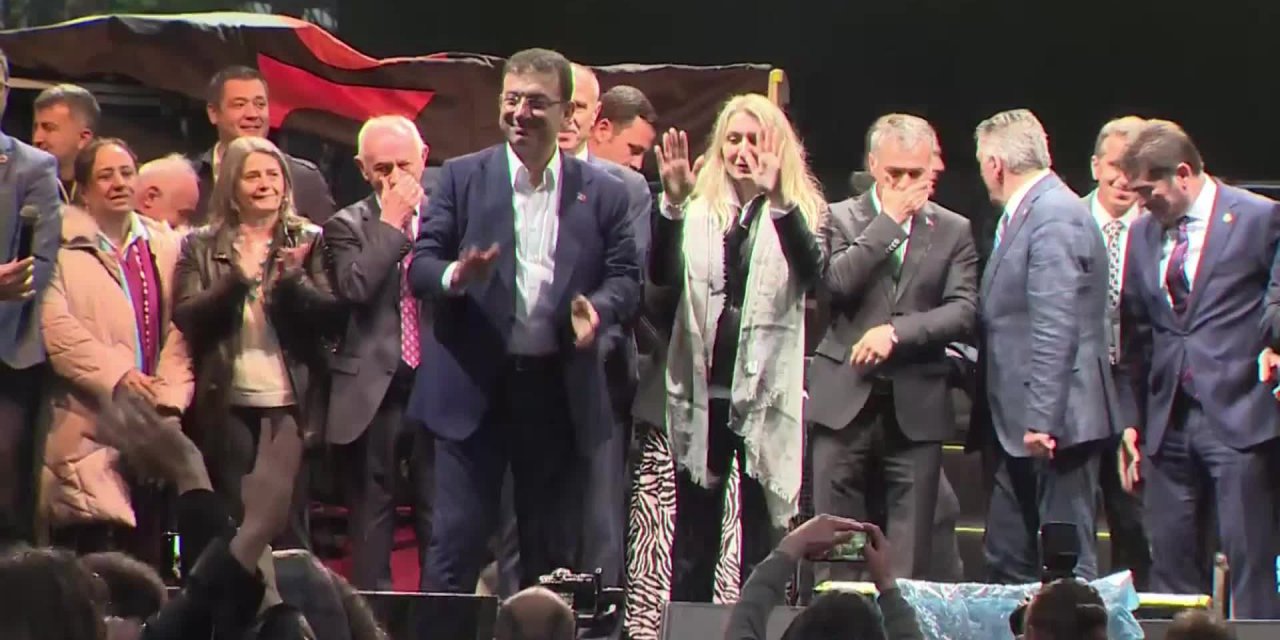 İMAMOĞLU’NDAN YOMRALI GENÇLERE: “SİZLER BİZDEN ÇOK DAHA BAŞARILI OLACAKSINIZ. BİZ SİZİN BAŞARILARINIZA KISA BİR HAZIRLIK YAPACAĞIZ”