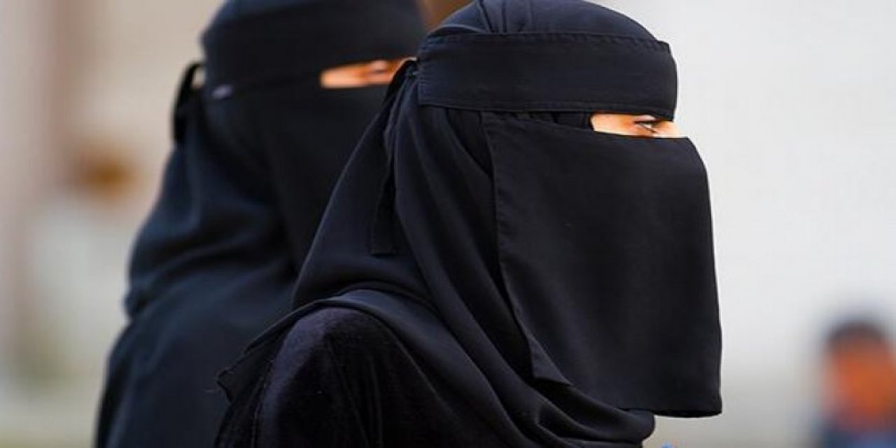 Taliban'dan yeni kararname: Kadınlara vücutlarının tamamını örten burka giyme zorunluluğu getirildi