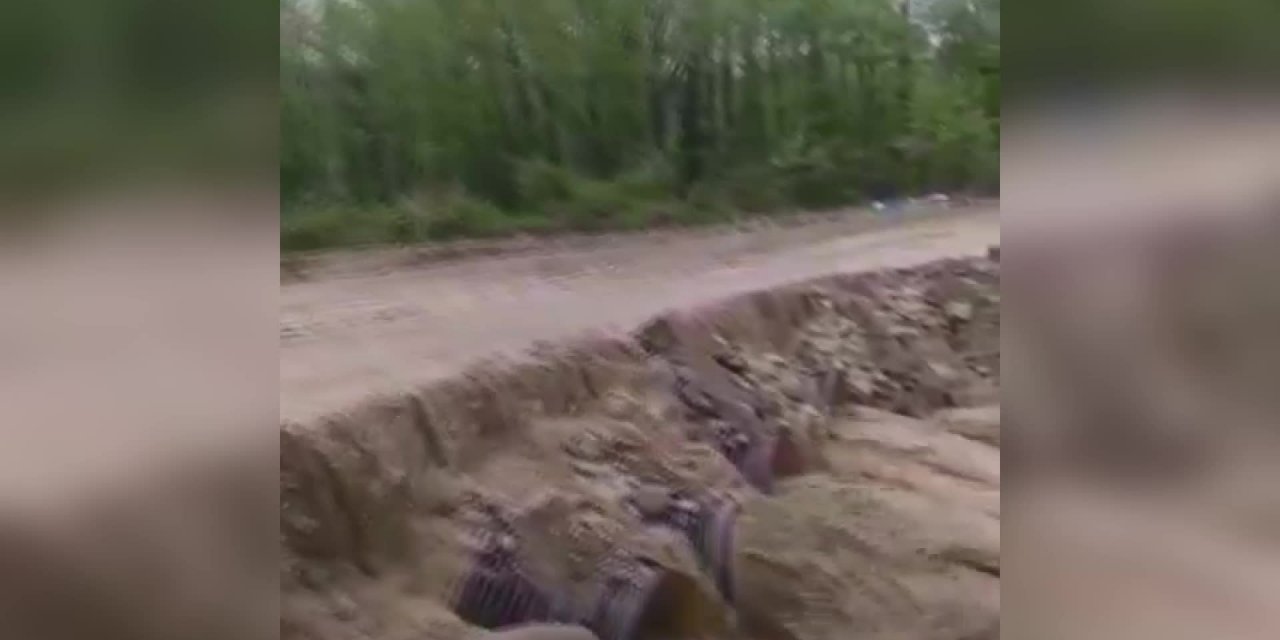 SİNOP’TA DERE TAŞTI, 11 KÖY YOLU ULAŞIMA KAPANDI