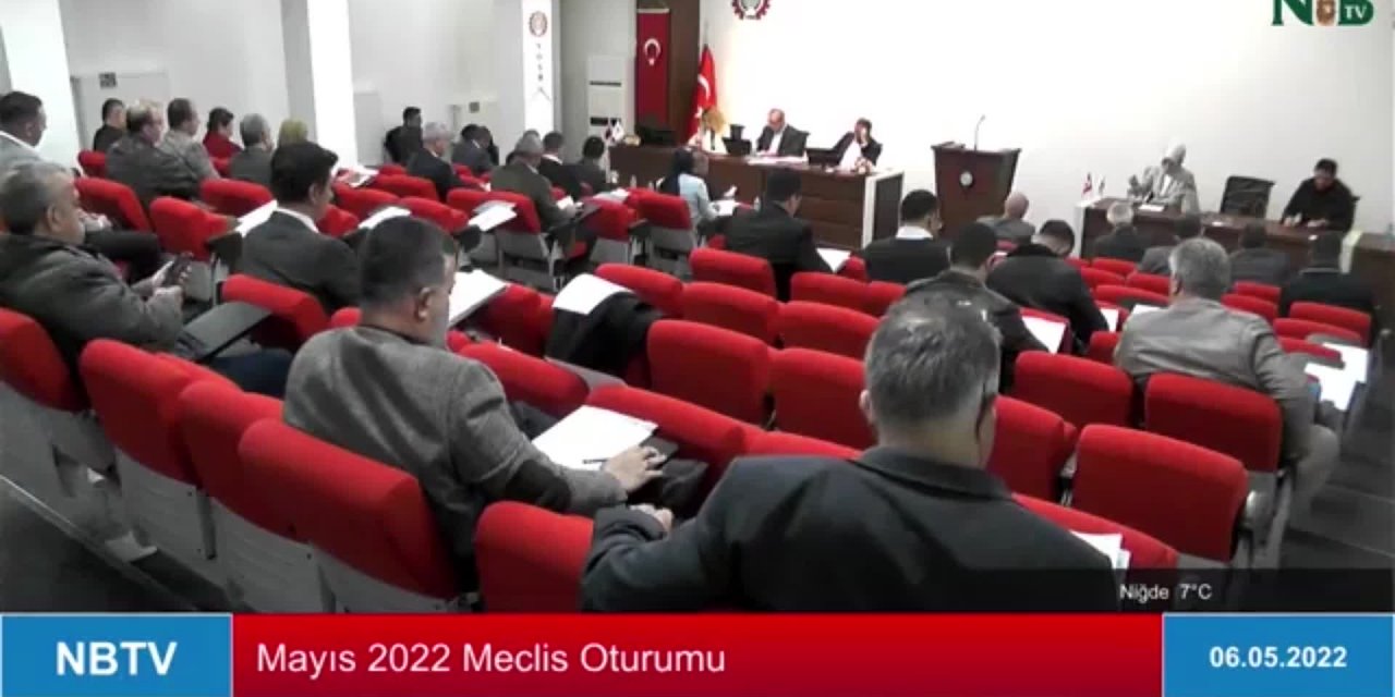 AKP'Lİ MECLİS ÜYESİ İTİRAZ ETTİ, BELEDİYE BAŞKAN YARDIMCISININ KIZININ MAAŞININ BELİRLENMESİ ÖNERİSİ REDDEDİLDİ