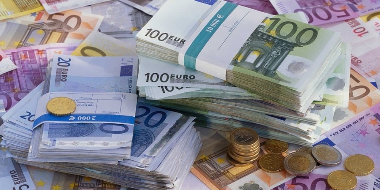 AB'den Suriyelilere 1 milyar 560 milyon euroluk destek