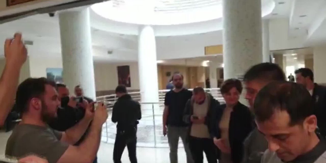 CANAN KAFTANCIOĞLU, FAHRETTİN ALTUN’A HAKARET ETTİĞİ GEREKÇESİYLE HAKİM KARŞISINA ÇIKTI