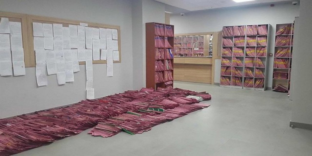 Ülke iflas ediyor: 4 ayda 3 milyon 664 bin yeni icra dosyası geldi