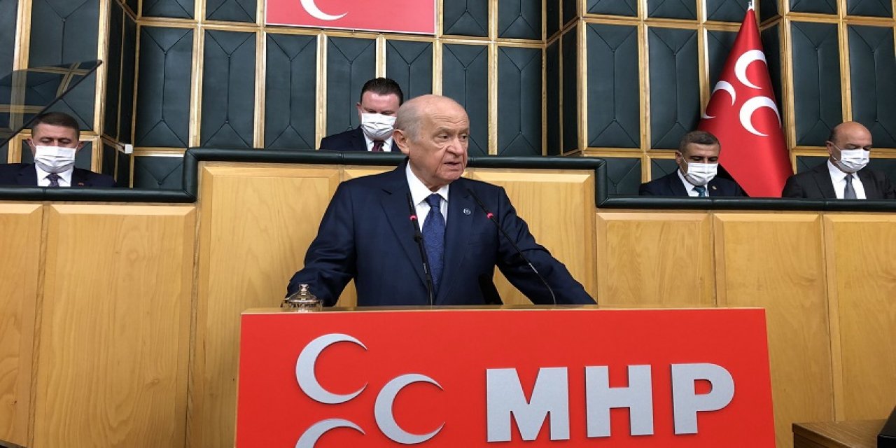 Bahçeli'den Abdülhamid çıkışı: Atatürk'le bir tuttu, sevmeyeni 'ajan' ilan etti