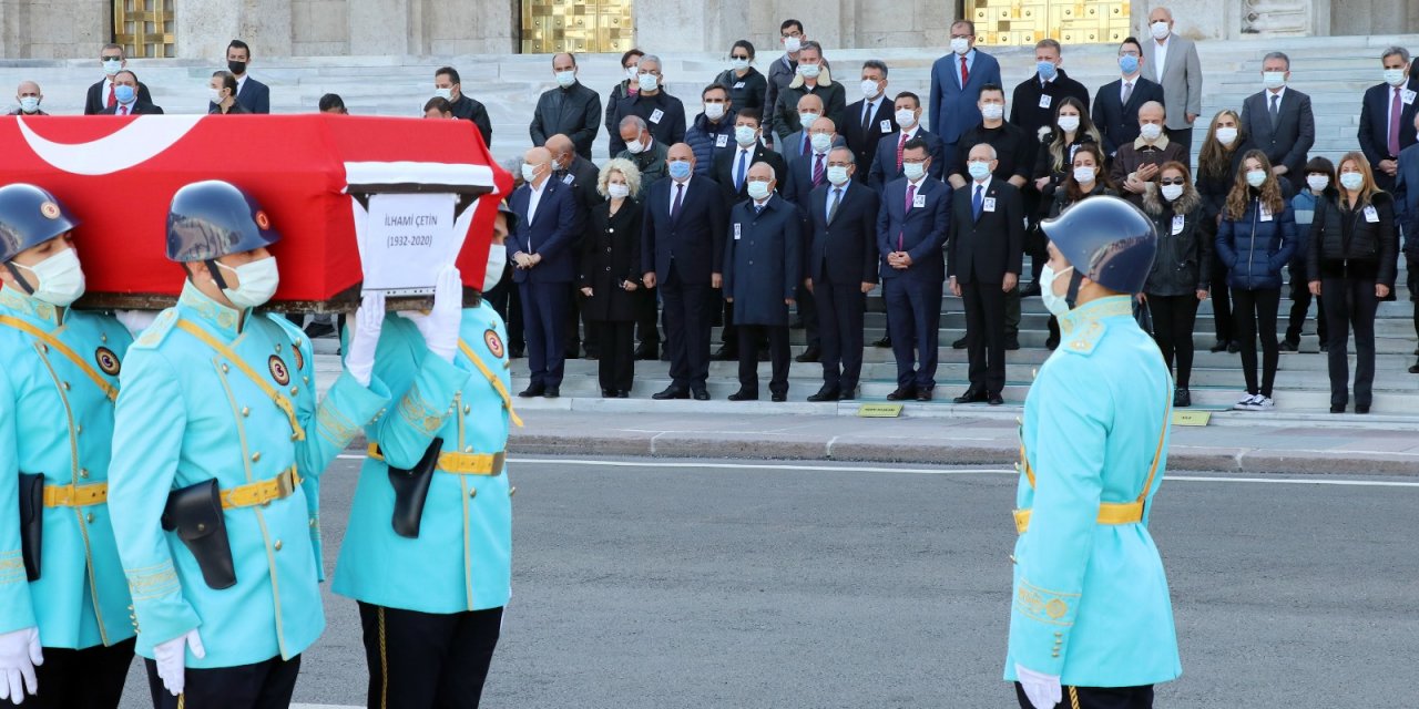 Kılıçdaroğlu, eski milletvekili İlhami Çetin'in cenaze törenine katıldı